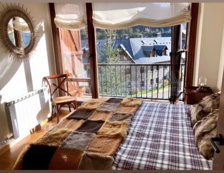 Elegante Apartamento En Escarrilla Con Vistas Al Valle Εξωτερικό φωτογραφία